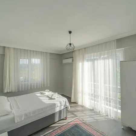 Dogakent فيلة